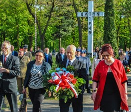 Zdjęcie z galerii: 	Uroczystości upamiętniające 71 Rocznicę Zakończenia Wojny