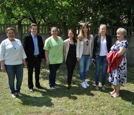 Zdjęcie z galerii: Spotkanie organizacyjne w DPS-ie z Paniami z Fundacji TV Puls Pod Dębem