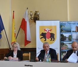 Zdjęcie z galerii: 	Konferencja prasowa dotycząca Obchodów Uroczystości 1050 Chrztu Polski i Ustanowienia Św. Antoniego Patronem Miasta Tomaszowa i Powiatu Tomaszowskiego