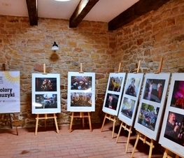 Zdjęcie z galerii: 	Zamek w Inowłodzu w barwach historii, poezji i fotografii