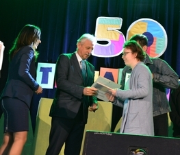 Zdjęcie z galerii: 	Tomaszowska Wiosna zakwitła już po raz 50- ty