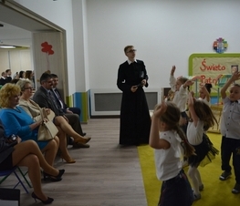Zdjęcie z galerii: Święto Patrona w Wyspie Szkrabów