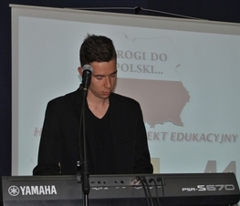 Zdjęcie z galerii: 	„Drogi do Polski…”