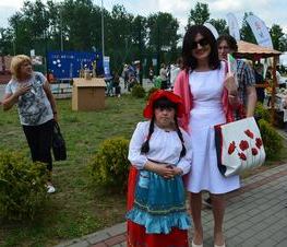 Zdjęcie z galerii: Piknik rodzinny zorganizowany przez Ośrodek Szkolno Wychowawczy pod hasłem,, Odczarować Majową'