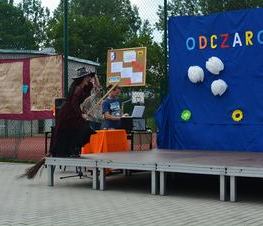Zdjęcie z galerii: Piknik rodzinny zorganizowany przez Ośrodek Szkolno Wychowawczy pod hasłem,, Odczarować Majową'