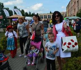 Zdjęcie z galerii: Piknik rodzinny zorganizowany przez Ośrodek Szkolno Wychowawczy pod hasłem,, Odczarować Majową'