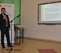 Zdjęcie z galerii: 	Konferencja pod patronatem Marszałka Województwa Łódzkiego pt. 'Kompetencje w cenie- edukacja zawodowa na rzecz rynku pracy'
