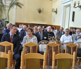 Zdjęcie z galerii: 	Obrady 1050-Lecia Chrztu Polski