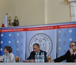 Zdjęcie z galerii: 	Obrady 1050-Lecia Chrztu Polski