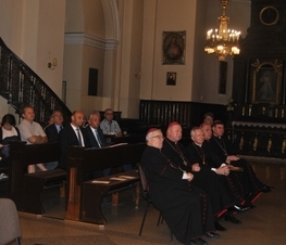 Zdjęcie z galerii: 	Konferencja popularno naukowa 'W służbie miłosierdzia'