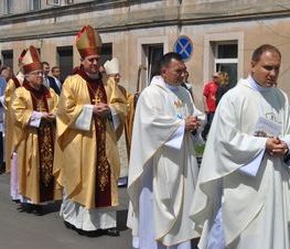 Zdjęcie z galerii: 	Św. Antoni z Padwy patronem Powiatu Tomaszowskiego i Miasta Tomaszowa Mazowieckiego