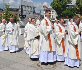 Zdjęcie z galerii: 	Św. Antoni z Padwy patronem Powiatu Tomaszowskiego i Miasta Tomaszowa Mazowieckiego