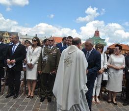 Zdjęcie z galerii: 	Św. Antoni z Padwy patronem Powiatu Tomaszowskiego i Miasta Tomaszowa Mazowieckiego