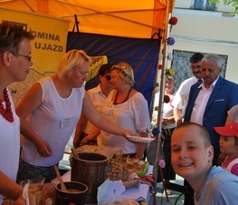 Zdjęcie z galerii: 	Św. Antoni z Padwy patronem Powiatu Tomaszowskiego i Miasta Tomaszowa Mazowieckiego