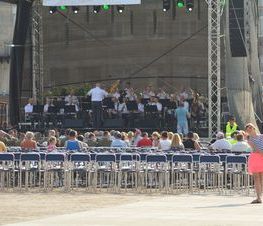 Zdjęcie z galerii: 	Obchody Świąta 25 Brygady Kawalerii Powietrznej oraz występy w ramach Dni Tomaszowa