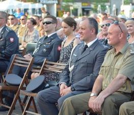 Zdjęcie z galerii: 	Obchody Świąta 25 Brygady Kawalerii Powietrznej oraz występy w ramach Dni Tomaszowa