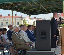 Zdjęcie z galerii: 	Obchody Świąta 25 Brygady Kawalerii Powietrznej oraz występy w ramach Dni Tomaszowa