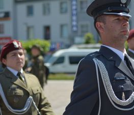 Zdjęcie z galerii: 	Obchody Świąta 25 Brygady Kawalerii Powietrznej oraz występy w ramach Dni Tomaszowa