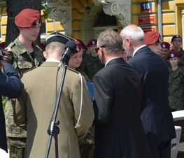 Zdjęcie z galerii: 	Obchody Świąta 25 Brygady Kawalerii Powietrznej oraz występy w ramach Dni Tomaszowa