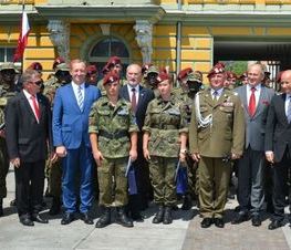 Zdjęcie z galerii: 	Obchody Świąta 25 Brygady Kawalerii Powietrznej oraz występy w ramach Dni Tomaszowa