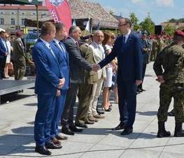 Zdjęcie z galerii: 	Obchody Świąta 25 Brygady Kawalerii Powietrznej oraz występy w ramach Dni Tomaszowa