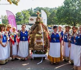 Zdjęcie z galerii: Dożynki Prezydenckie w Spale 2016