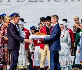 Zdjęcie z galerii: Dożynki Prezydenckie w Spale 2016