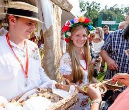Zdjęcie z galerii: Dożynki Prezydenckie w Spale 2016