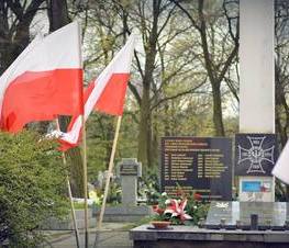 Zdjęcie z galerii: 77. rocznica Zbrodni Katyńskiej