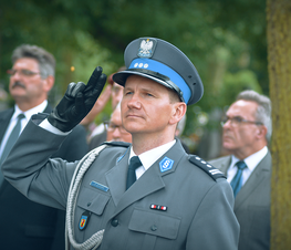 Zdjęcie z galerii: Obelisk pamięci pomordowanych policjantów
