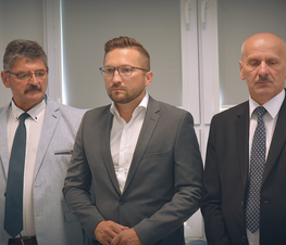 Zdjęcie z galerii: Uroczyste otwarcie Sali Intensywnej Opieki Kardiologicznej „R” na Oddziale Chorób Wewnętrznych Tomaszowskiego Centrum Zdrowia Sp. z o.o.