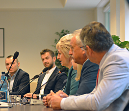 Zdjęcie z galerii: Podpisanie umowy partnerskiej pomiędzy Powiatem Tomaszowskim a Republiką Białorusi