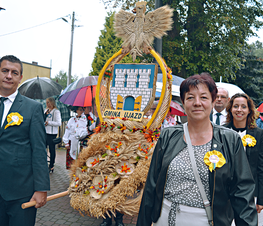 Zdjęcie z galerii: Dożynki Powiatowe Ujazd 2017