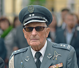 Zdjęcie z galerii: 78 Rocznica Wybuchu II Wojny Światowej i 78 Rocznica Walk w Tomaszowie Mazowieckim