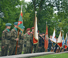 Zdjęcie z galerii: 78 Rocznica Wybuchu II Wojny Światowej i 78 Rocznica Walk w Tomaszowie Mazowieckim