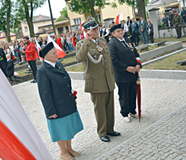 Zdjęcie z galerii: 78 Rocznica Wybuchu II Wojny Światowej i 78 Rocznica Walk w Tomaszowie Mazowieckim