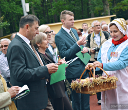 Zdjęcie z galerii: Konkurs na najładniejszy wieniec dożynkowy rozstrzygnięty