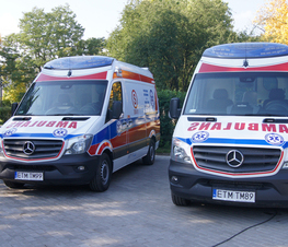 Zdjęcie z galerii: Nowe ambulanse w Tomaszowskim Centrum Zdrowia