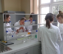 Zdjęcie z galerii: Chemiczne tradycje