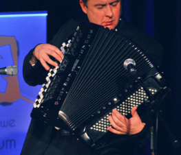 Zdjęcie z galerii: Koncert dla Seniorów 'Czardasz Trio'