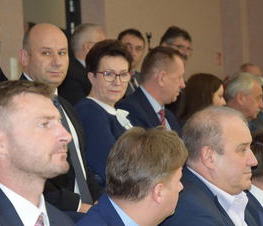 Zdjęcie z galerii: COS w Spale z nową areną sportową