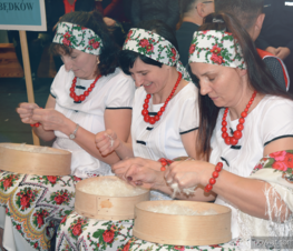 Zdjęcie z galerii: Powiatowy konkurs darcia pierza