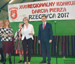 Zdjęcie z galerii: Powiatowy konkurs darcia pierza