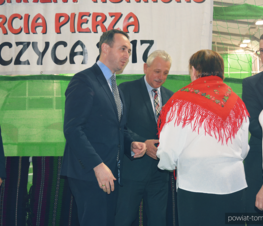 Zdjęcie z galerii: Powiatowy konkurs darcia pierza