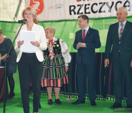 Zdjęcie z galerii: Powiatowy konkurs darcia pierza