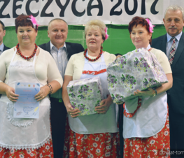 Zdjęcie z galerii: Powiatowy konkurs darcia pierza