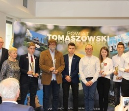Zdjęcie z galerii: Podsumowanie współzawodnictwa sportowego szkół w Powiecie Tomaszowskim za rok szkolny 2017/2018