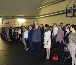 Zdjęcie z galerii: POŻEGNANIE KLAS MATURALNYCH