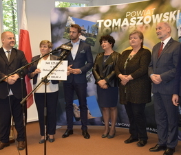 Zdjęcie z galerii: Dodatkowe środki dla Domów Pomocy Społecznej