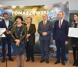 Zdjęcie z galerii: Dodatkowe środki dla Domów Pomocy Społecznej
